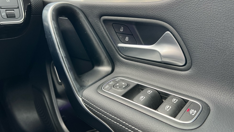 Used Mercedes-Benz CLA 2022 for sale - 76780201: Photo 48