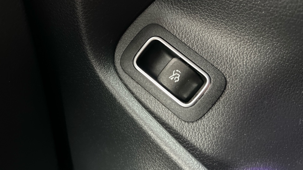 Used Mercedes-Benz CLA 2022 for sale - 76780201: Photo 52