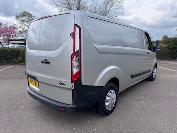 Used Ford Transit Custom 2017 for sale - 79504727: Photo