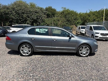Used Skoda Superb 2013 for sale - 79124659: Photo