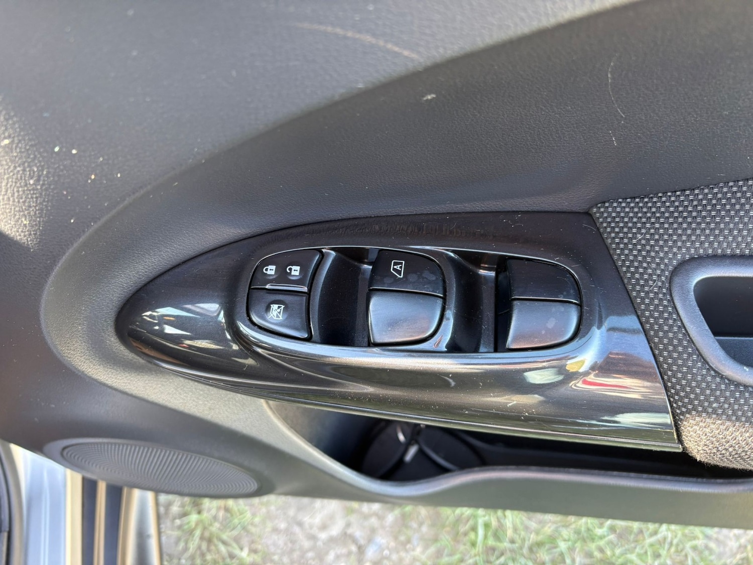 Used Nissan Juke 2017 for sale - 78004473: Photo 35