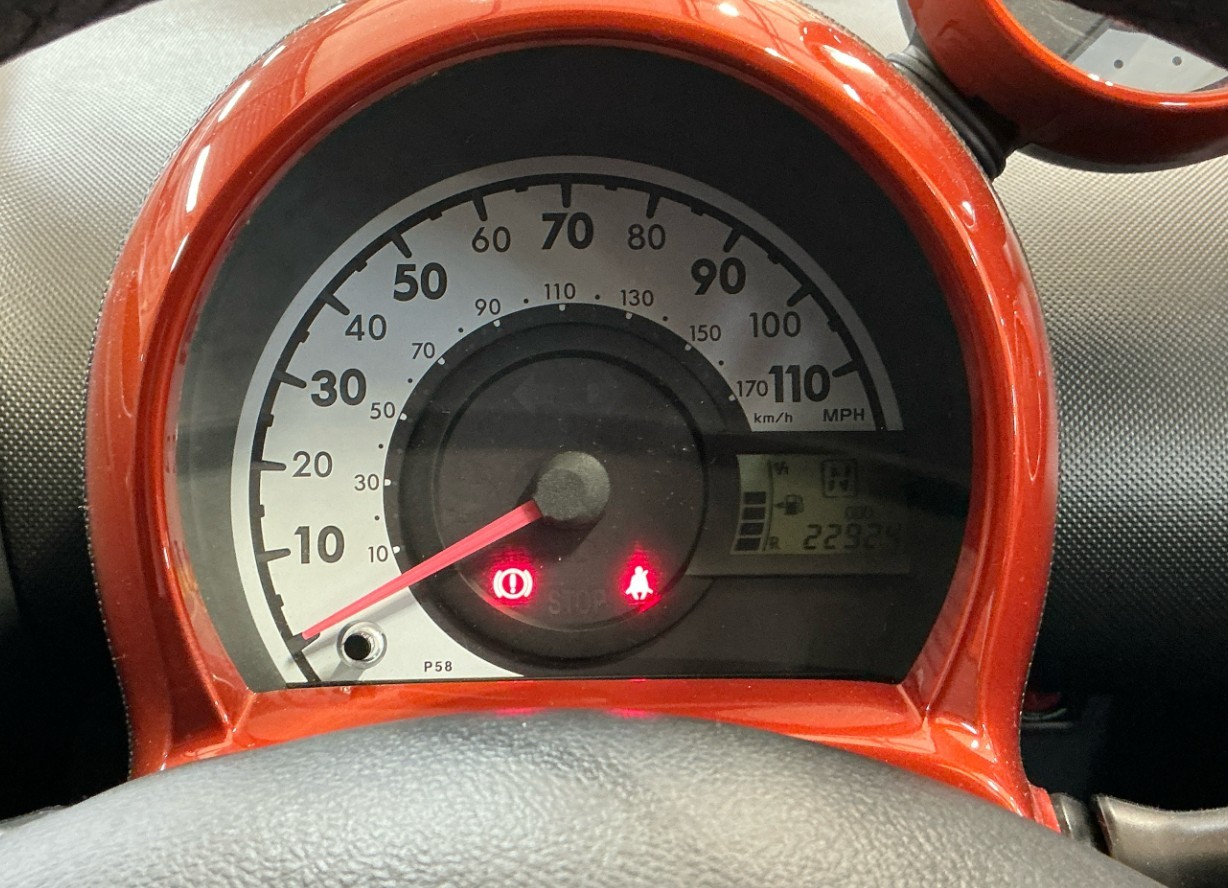 Used Toyota AYGO 2012 for sale - 78131605: Photo 5