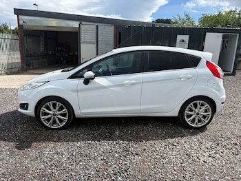 Used Ford Fiesta 2016 for sale - 78838148: Photo