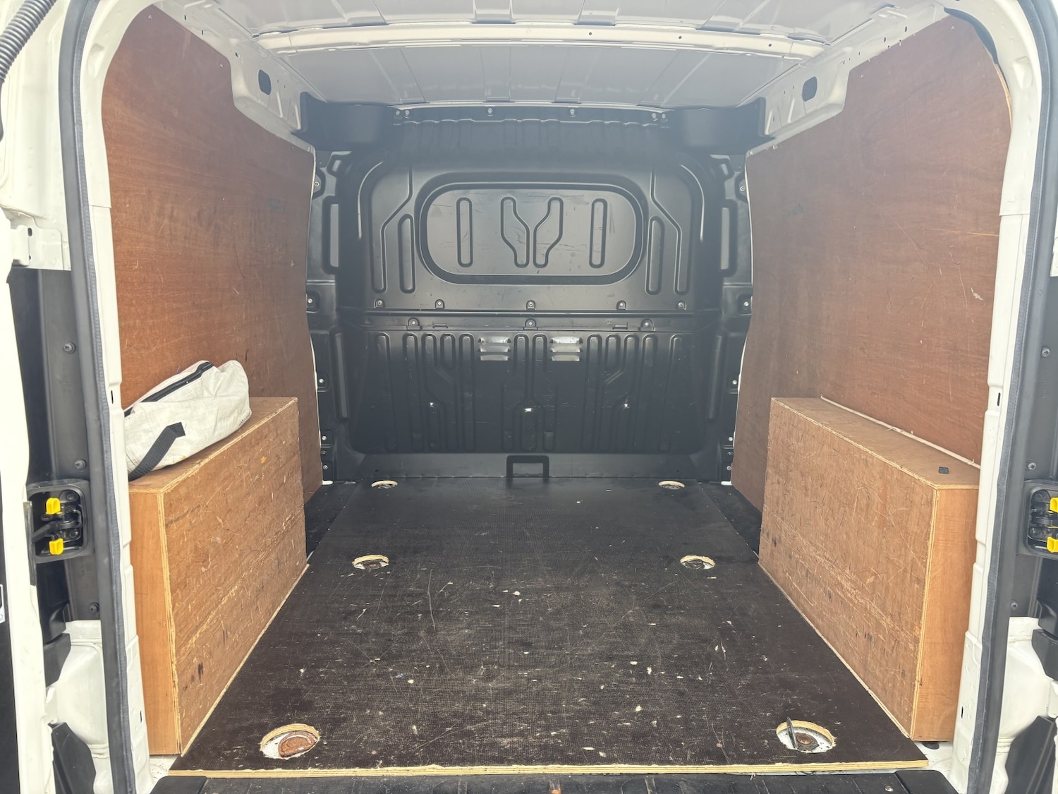 Used Vauxhall Combo 2017 for sale - 78004353: Photo 12