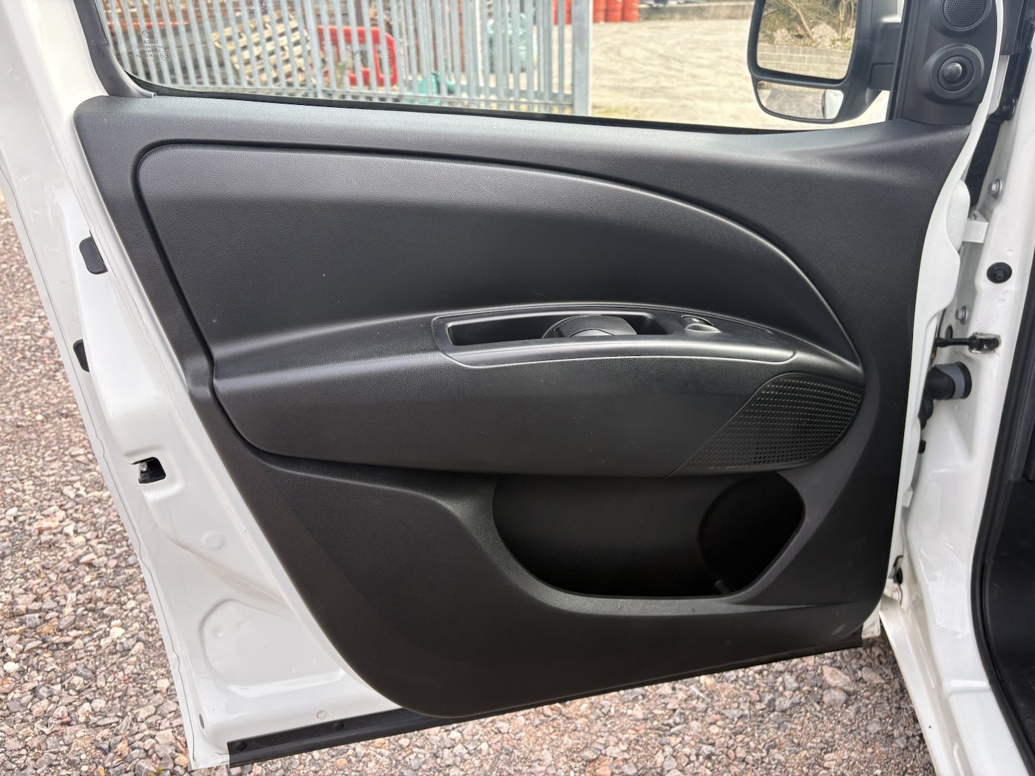 Used Vauxhall Combo 2017 for sale - 78004353: Photo 14