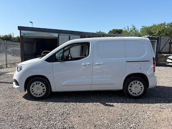 Used Vauxhall Combo 2023 for sale - 79436216: Photo