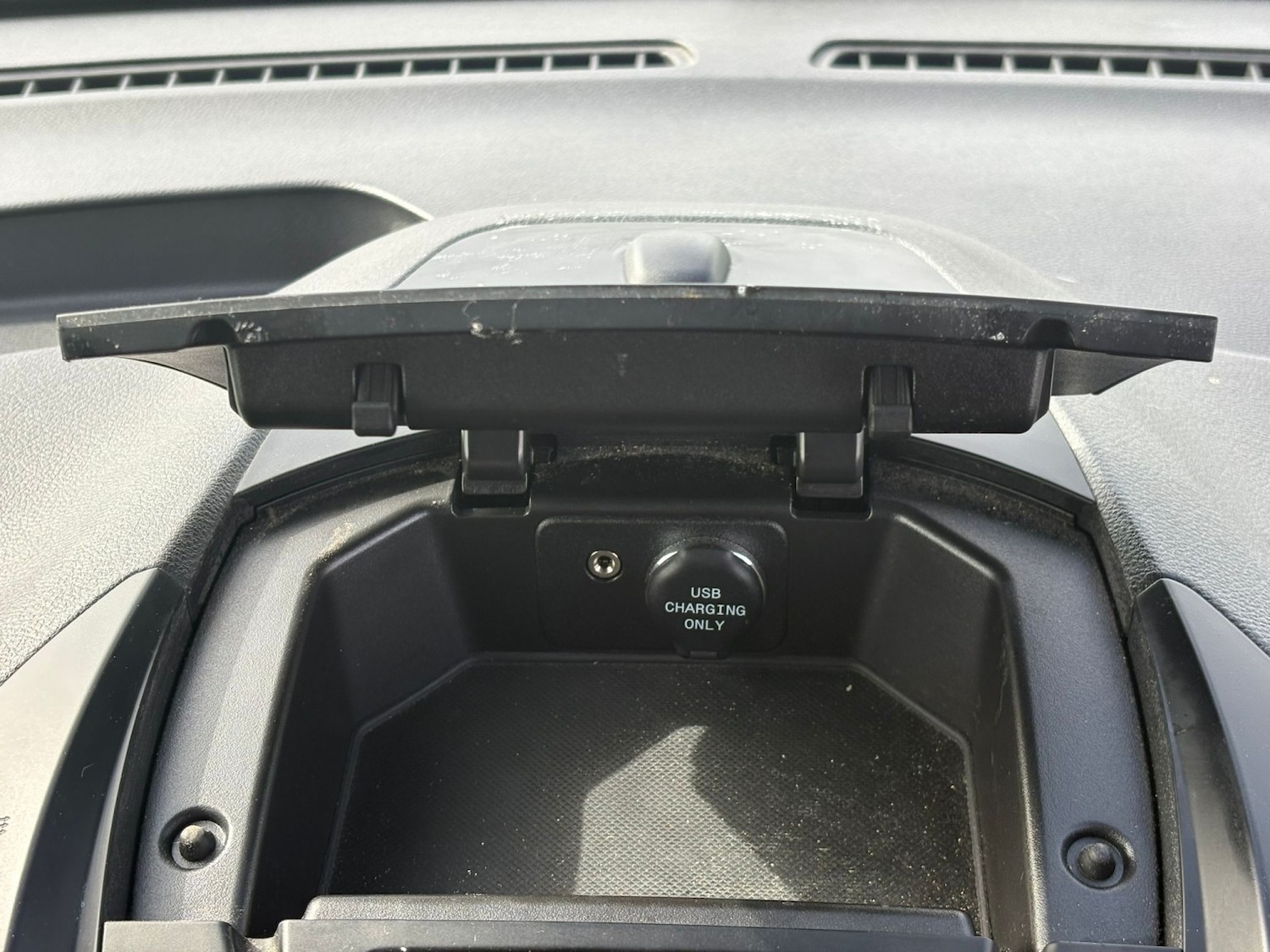 Used Ford Transit Courier 2016 for sale - 78004435: Photo 12