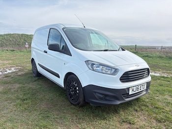 Used Ford Transit Courier 2016 for sale - 78004435: Photo
