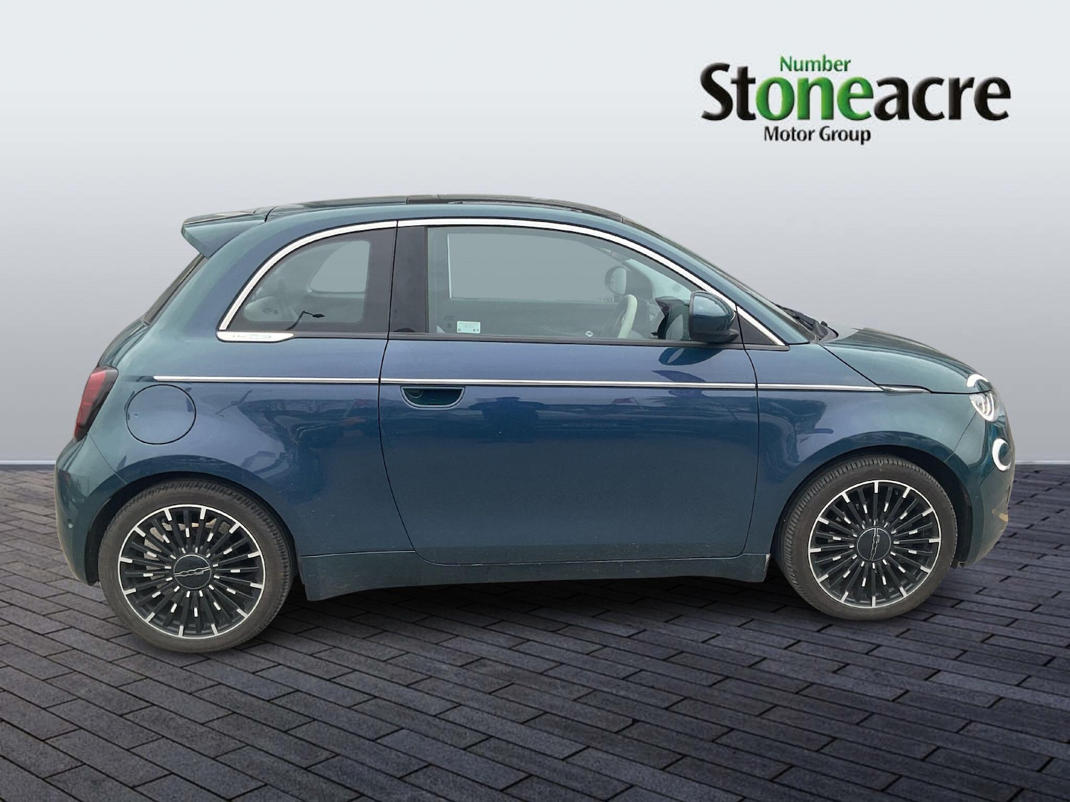 Used Fiat 500 2022 for sale - 78115376: Photo 2