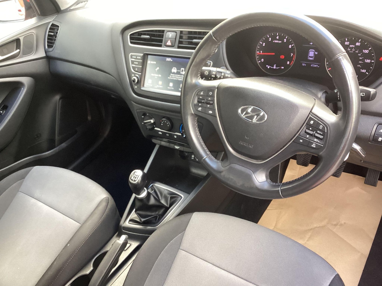 Used Hyundai i20 2018 for sale - 76408387: Photo 14