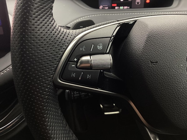 Used Skoda Enyaq 2024 for sale - 75677994: Photo 16