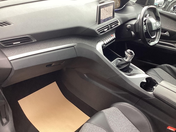 Used Peugeot 3008 2018 for sale - 76189054: Photo 12