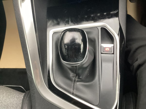 Used Peugeot 3008 2018 for sale - 76189054: Photo 25