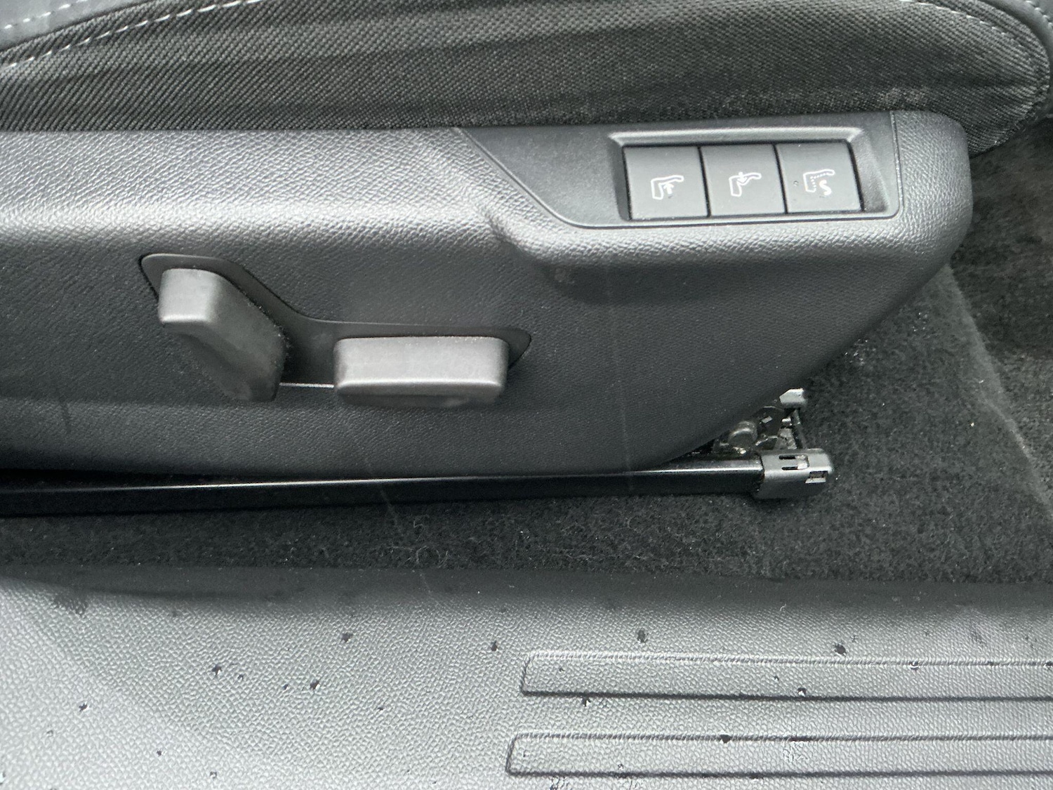 Used Peugeot 2008 2022 for sale - 77559072: Photo 20