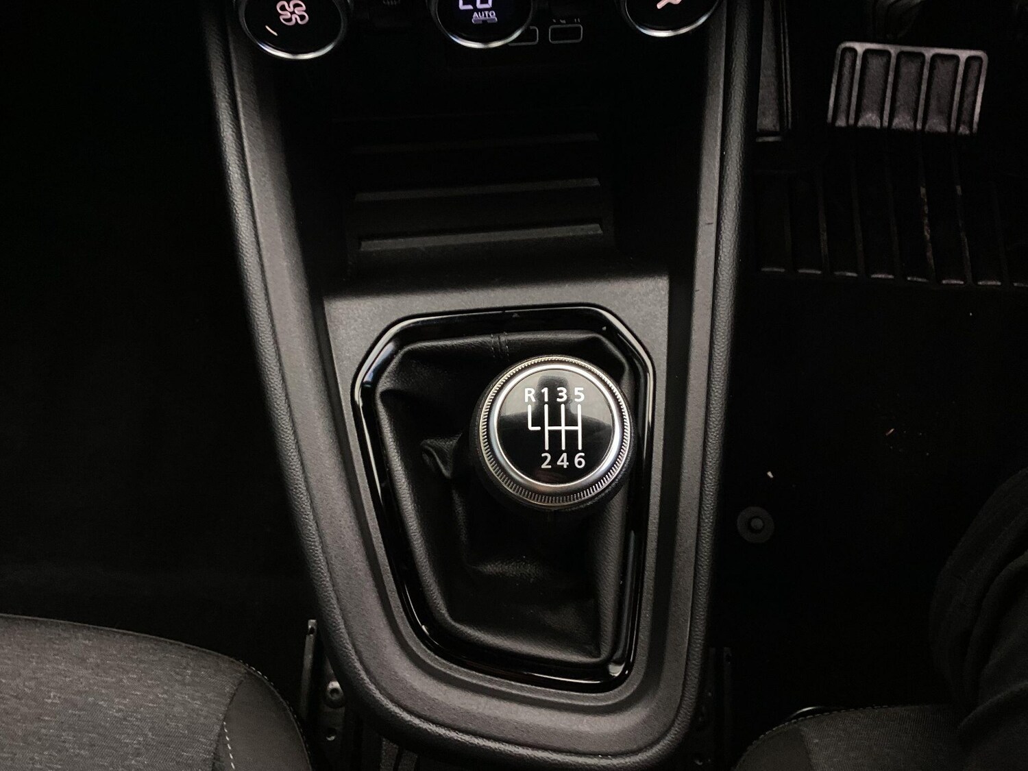 Used Renault Clio 2023 for sale - 76013789: Photo 22