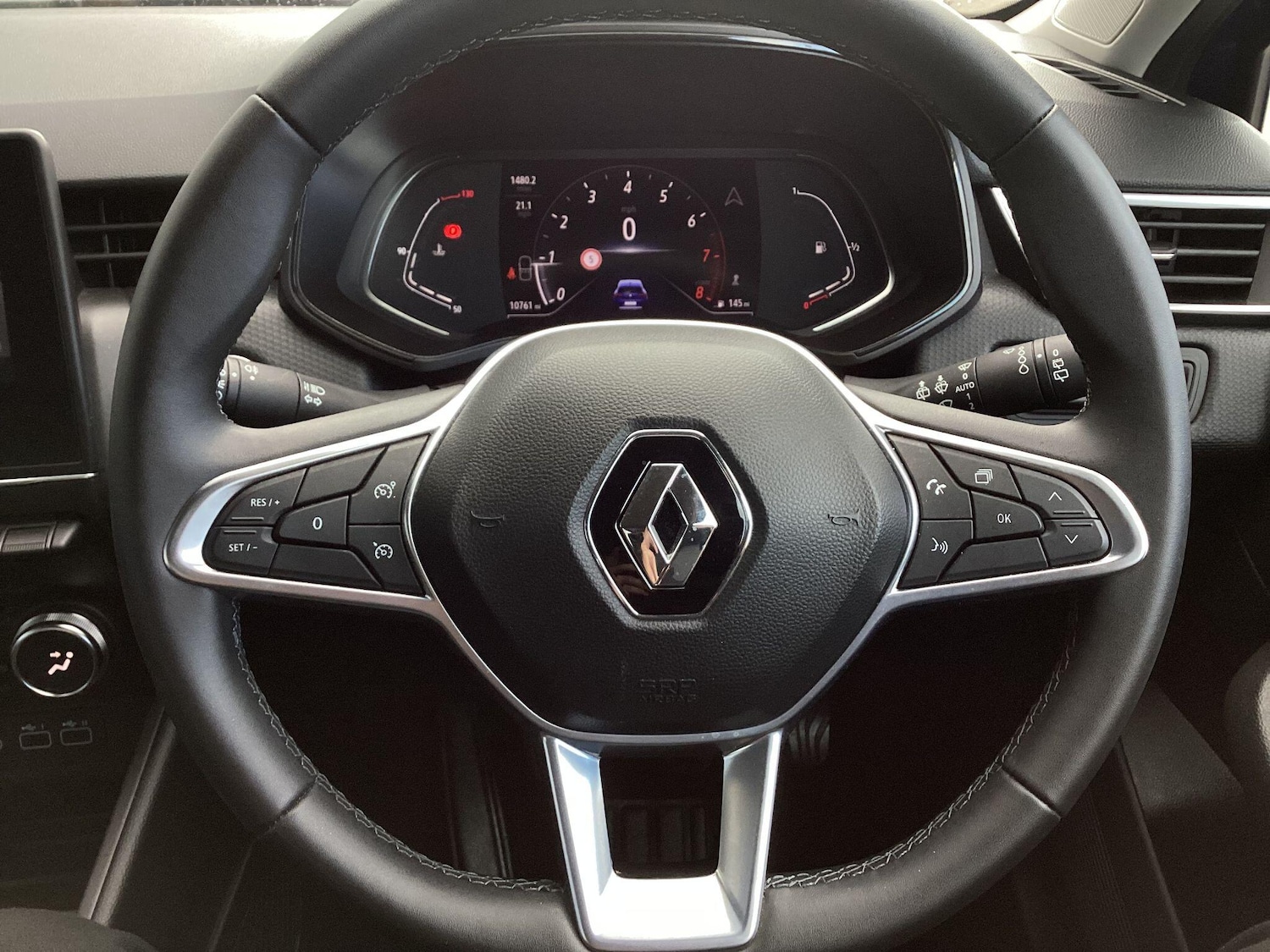 Used Renault Clio 2023 for sale - 76013789: Photo 23