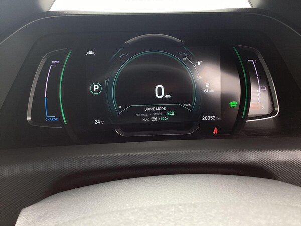 Used Hyundai IONIQ 2021 for sale - 76095046: Photo 17