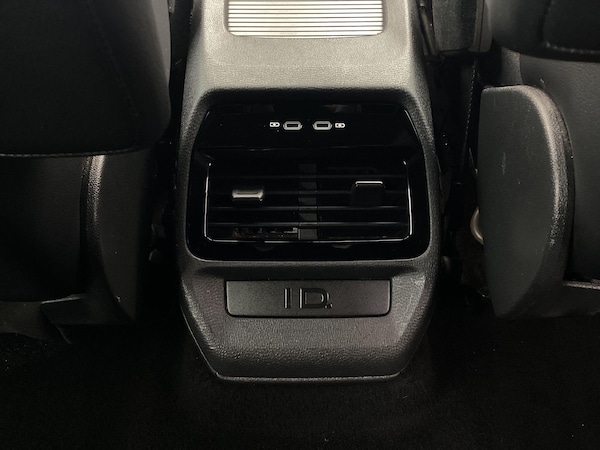Used Volkswagen ID.4 2022 for sale - 75492940: Photo 17