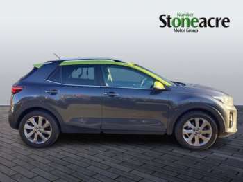 Used Kia Stonic 2018 for sale - 74080628: Photo