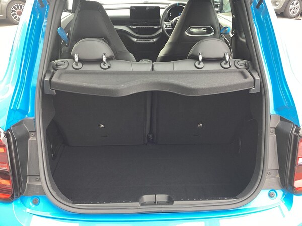 Used Abarth 500 2025 for sale - 75506860: Photo 9