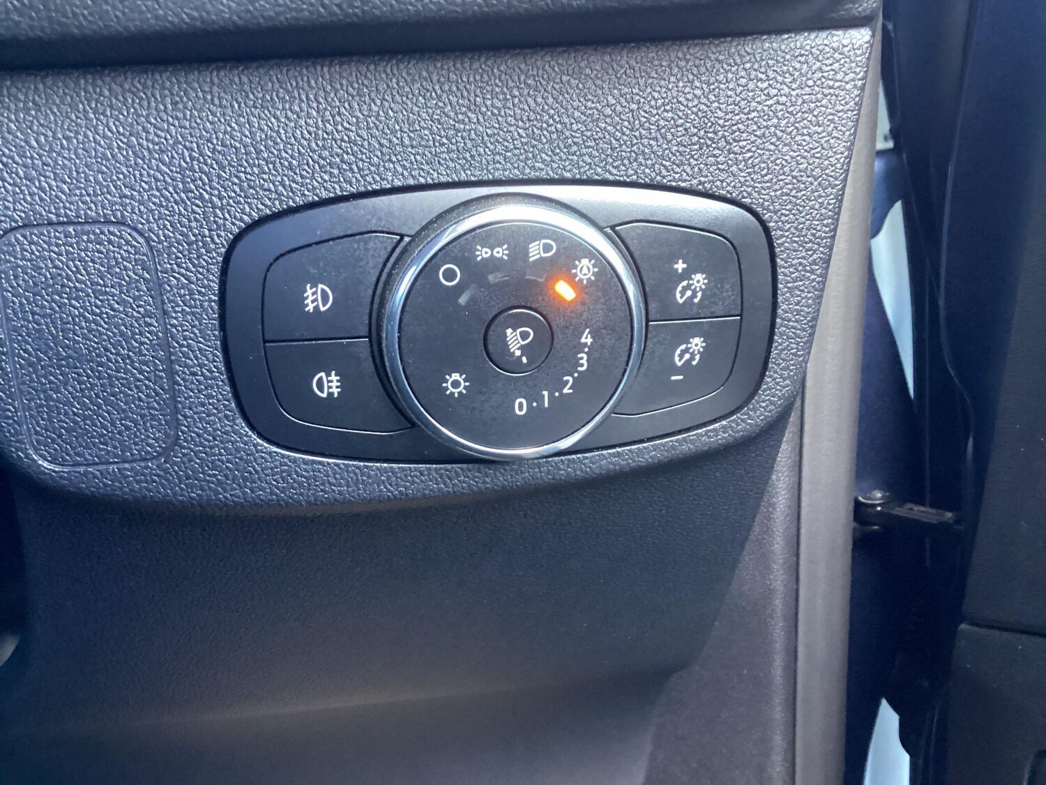 Used Ford Focus 2023 for sale - 76399046: Photo 20