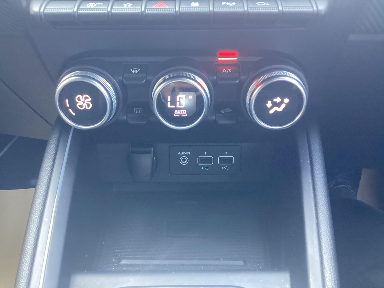 Used Renault Clio 2019 for sale - 78185435: Photo 27