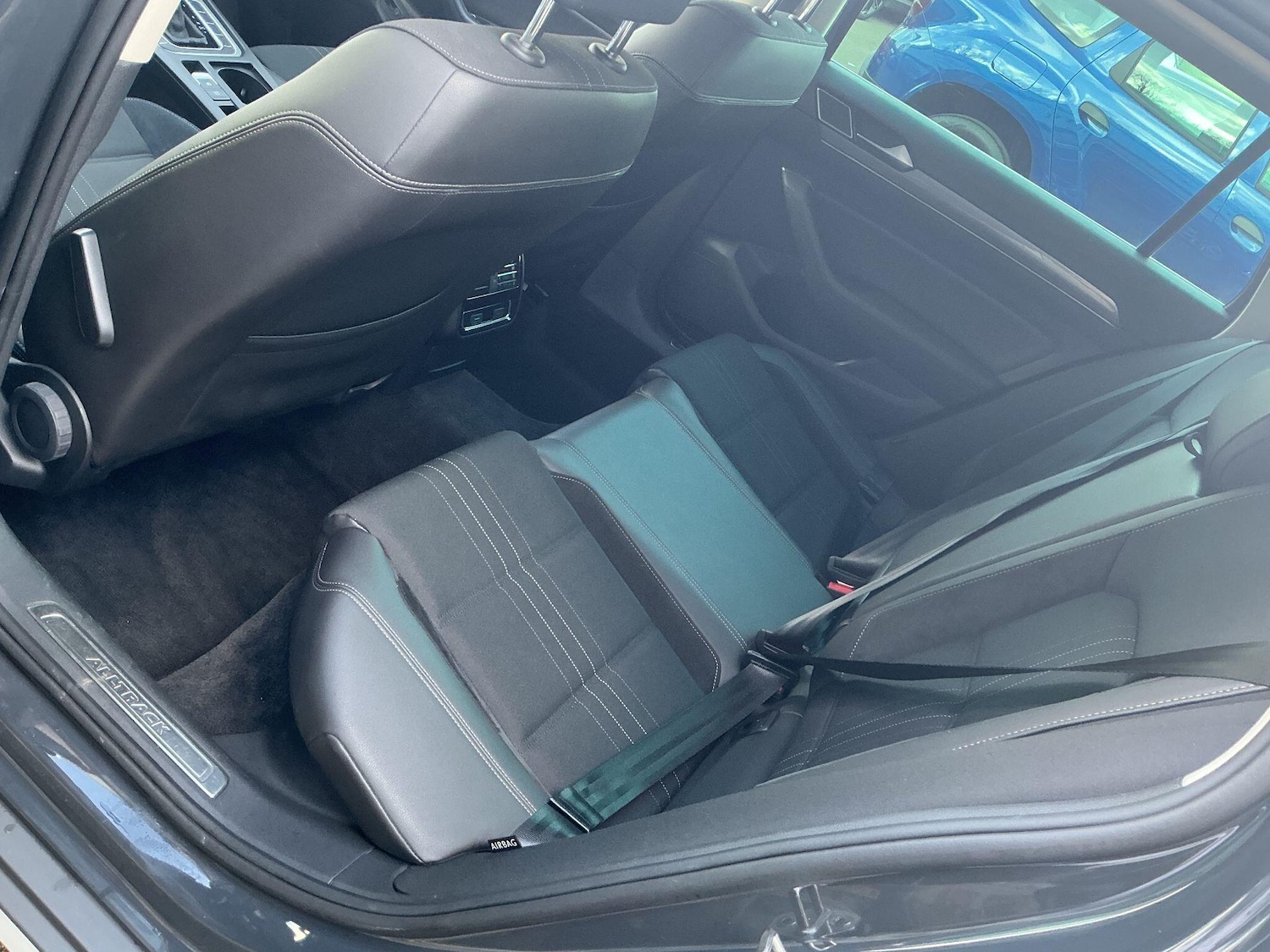 Used Volkswagen Passat 2016 for sale - 76926642: Photo 16