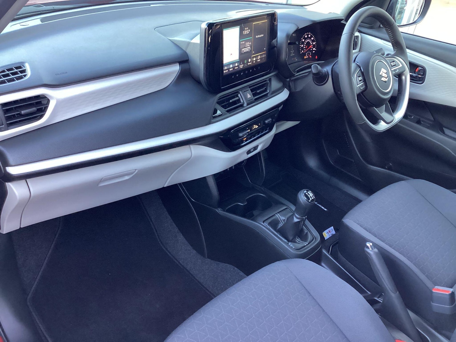 Used Suzuki Swift 2025 for sale - 76337689: Photo 13