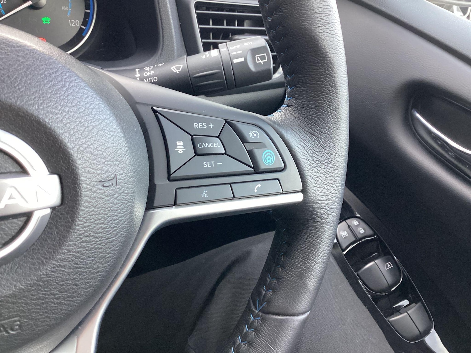 Used Nissan Leaf 2023 for sale - 76926855: Photo 21