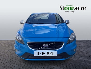 Used Volvo V40 2015 for sale - 75552747: Photo