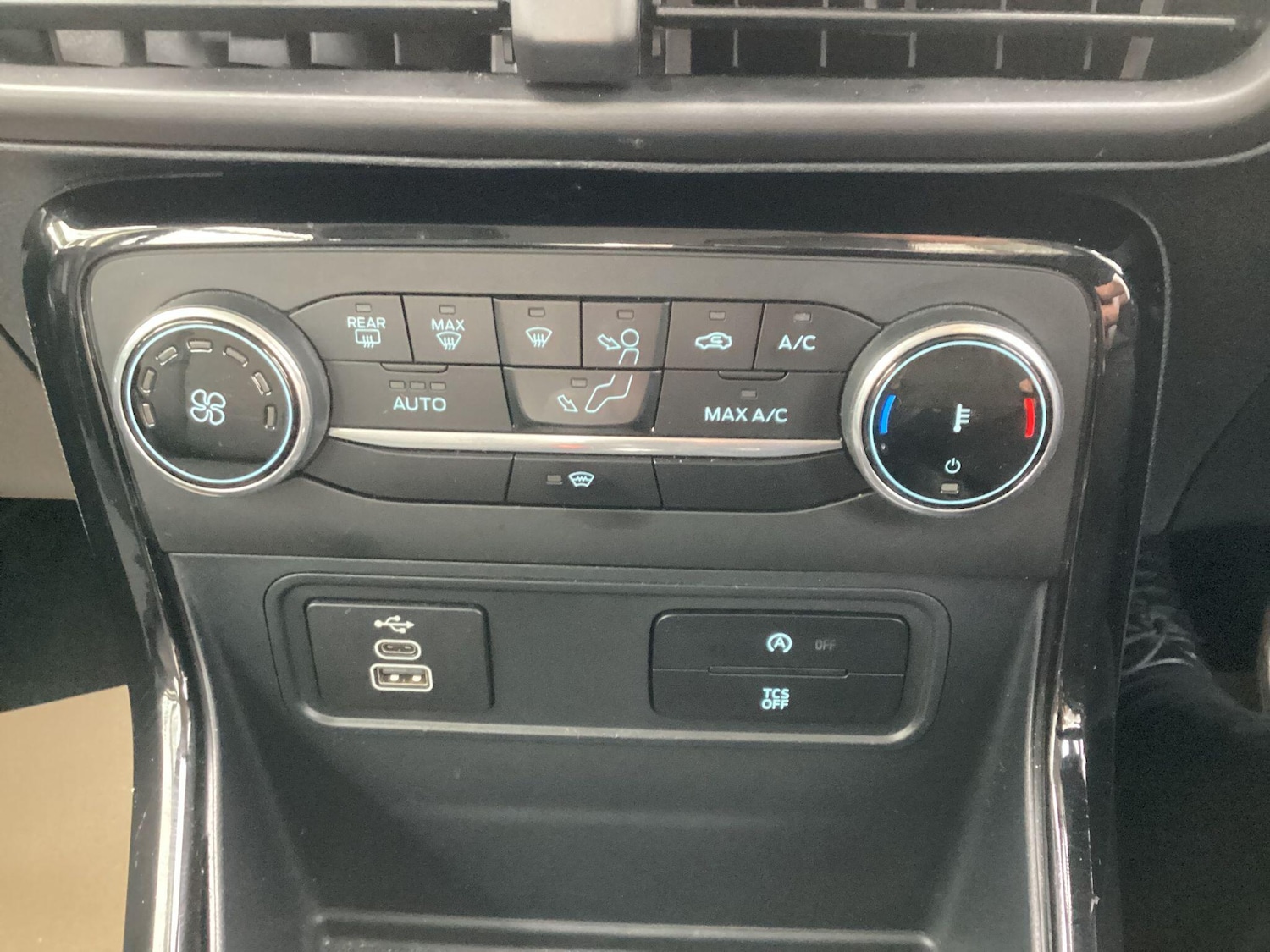 Used Ford Ecosport 2022 for sale - 76440883: Photo 28