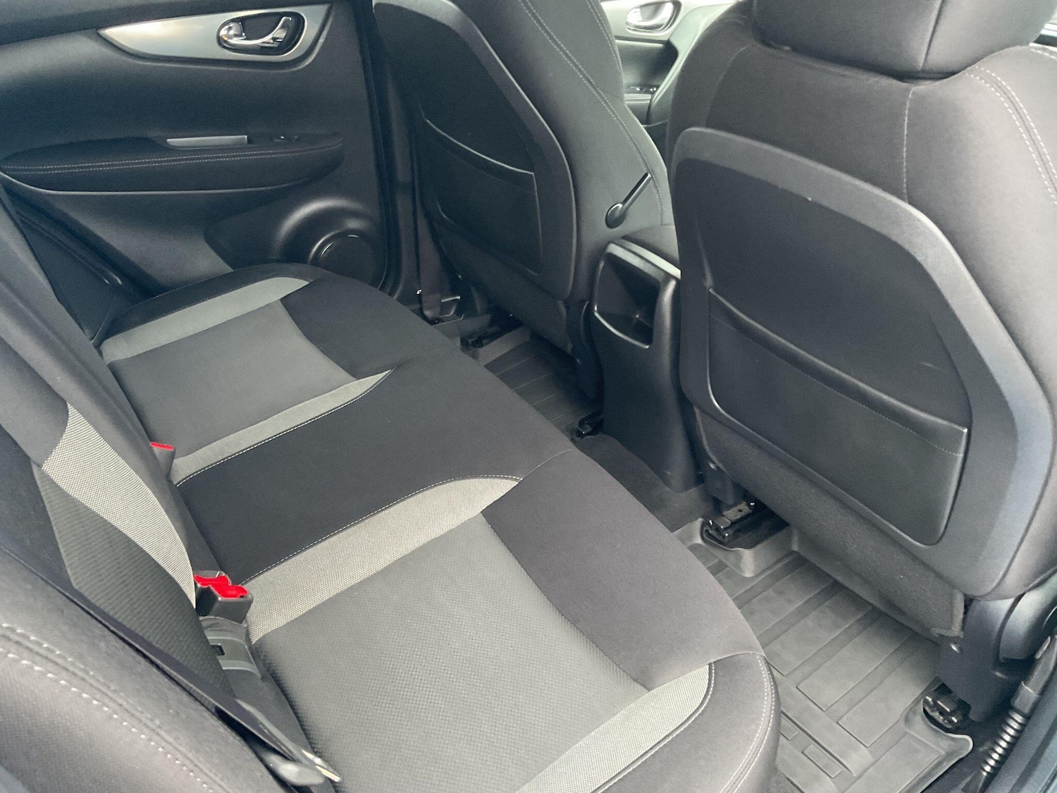 Used Nissan Qashqai for sale - 77768211: Photo 13