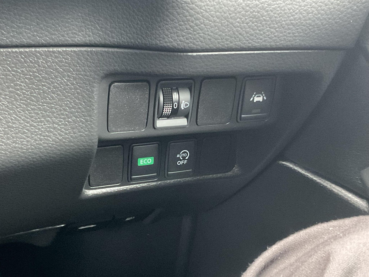 Used Nissan Qashqai for sale - 77768211: Photo 16