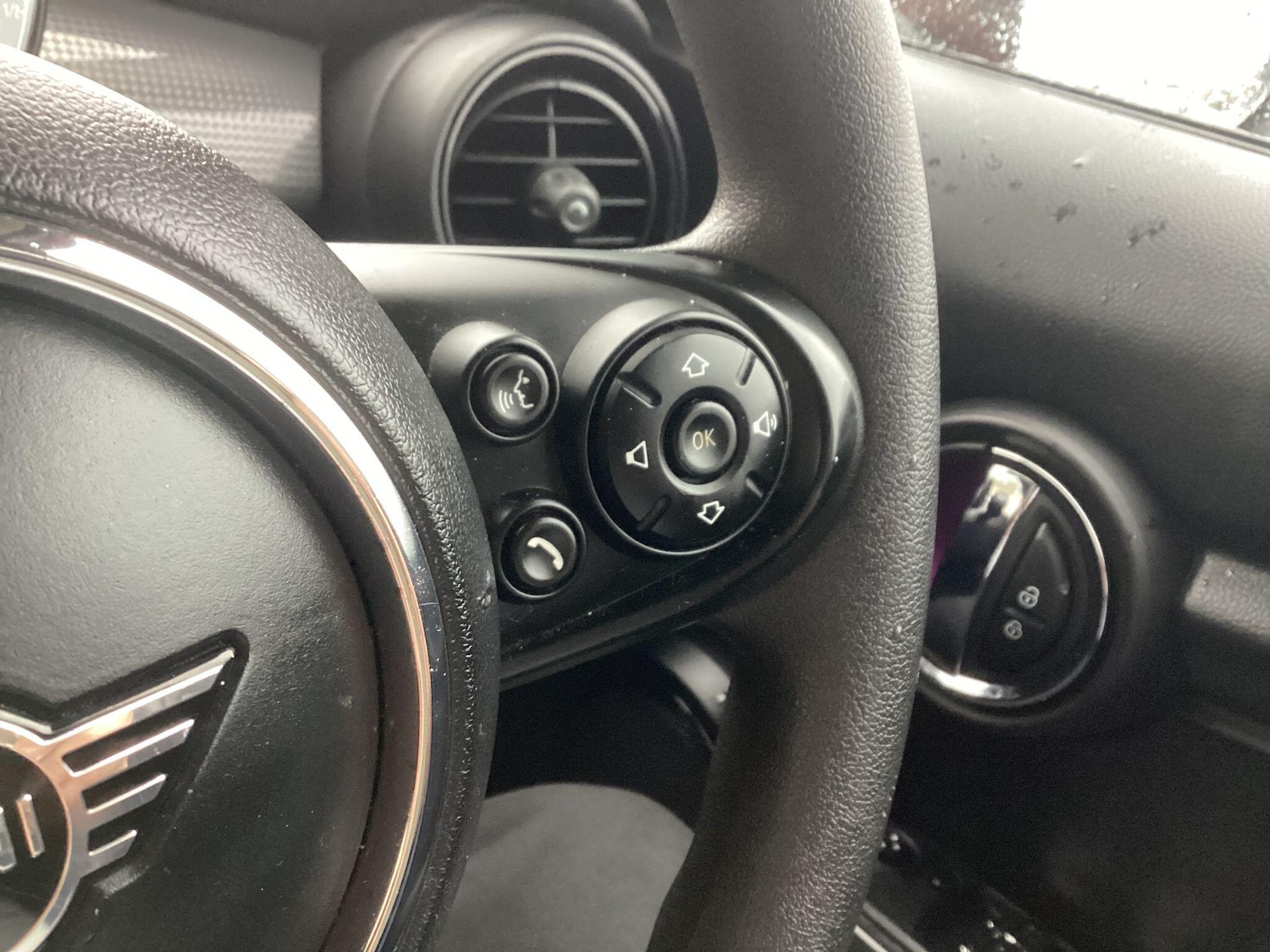 Used MINI Hatch 2019 for sale - 76512727: Photo 21