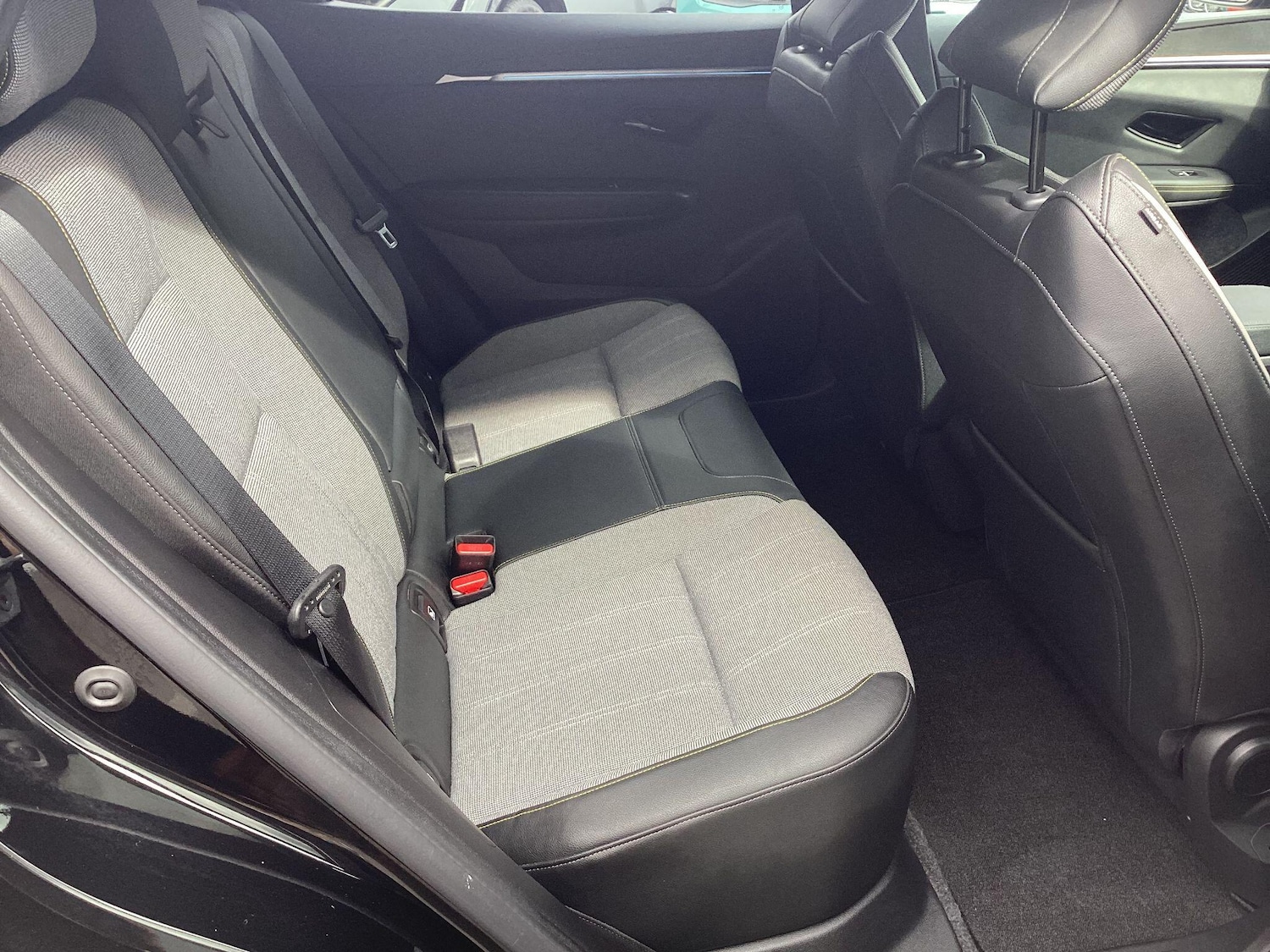 Used Renault Scenic E-Tech 2024 for sale - 76094224: Photo 15