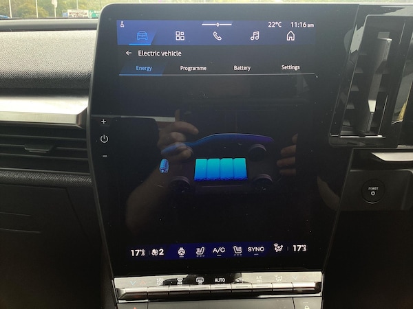 Used Renault Scenic E-Tech 2024 for sale - 76094224: Photo 25