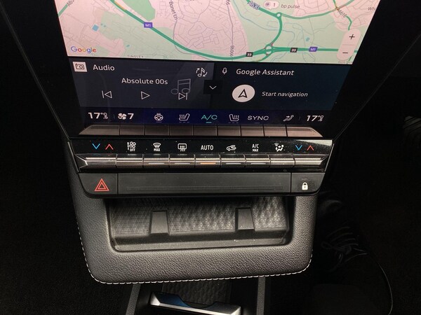 Used Renault Scenic E-Tech 2024 for sale - 76094224: Photo 36