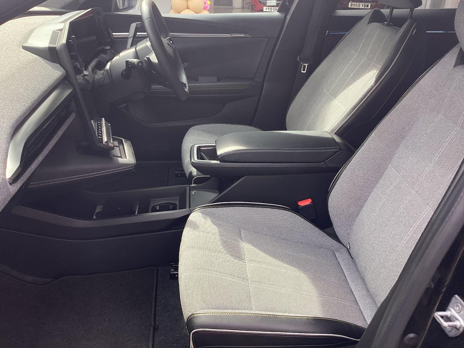 Used Renault Scenic E-Tech 2024 for sale - 76094224: Photo 38