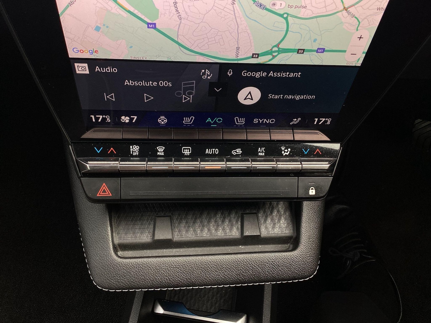 Used Renault Scenic E-Tech 2024 for sale - 76094224: Photo 39