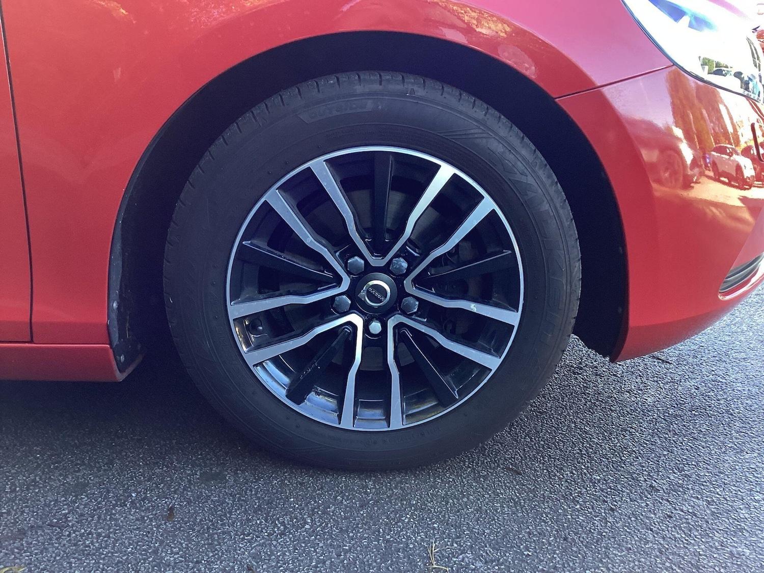 Used Volvo V40 2017 for sale - 76059909: Photo 17