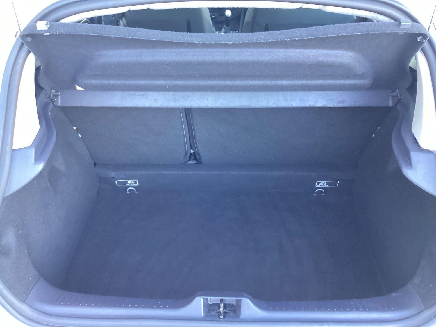 Used Renault Clio 2017 for sale - 76786667: Photo 10