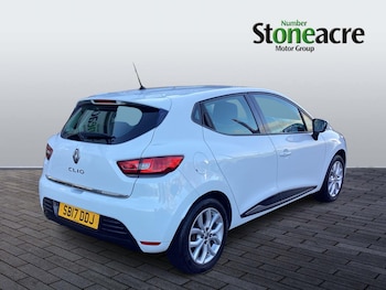 Used Renault Clio 2017 for sale - 76786667: Photo