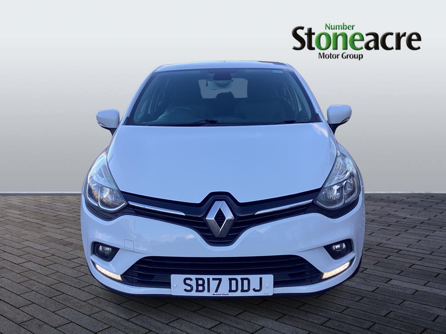 Used Renault Clio 2017 for sale - 76786667: Photo 8