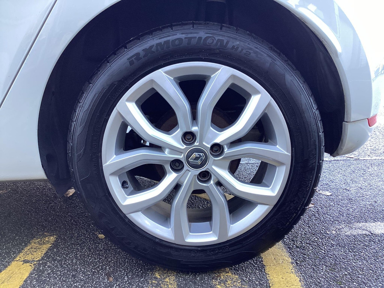 Used Renault Clio 2017 for sale - 76786667: Photo 9