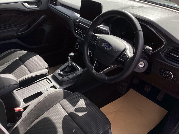 Used Ford Focus 2022 for sale - 76085151: Photo 11