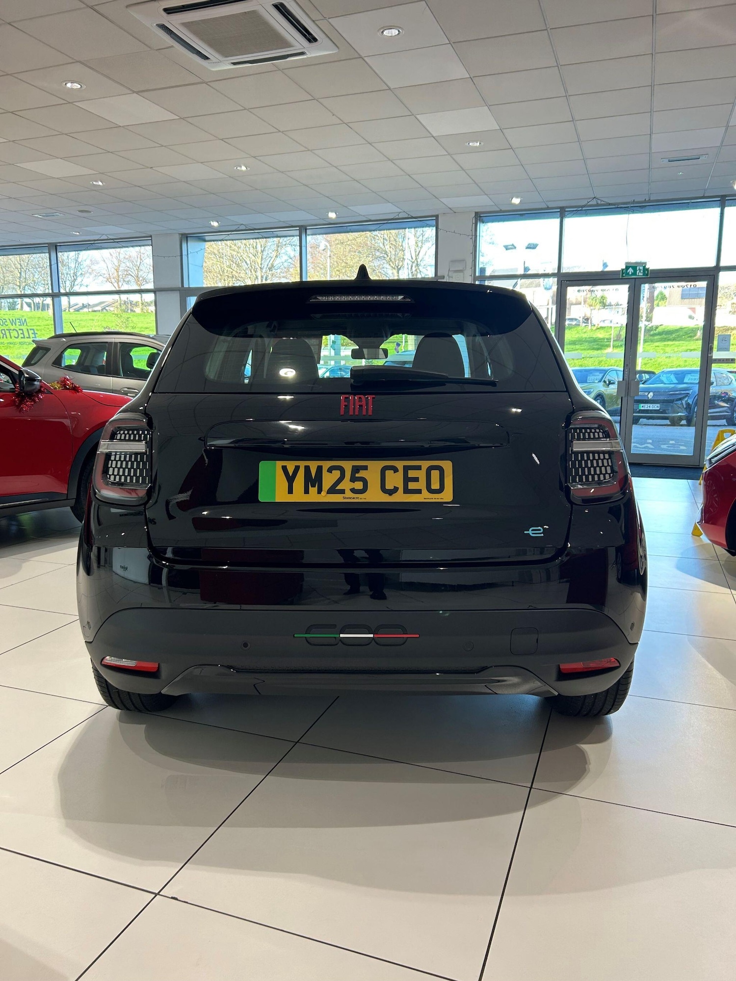 Used Fiat 600e 2025 for sale - 76592938: Photo 2