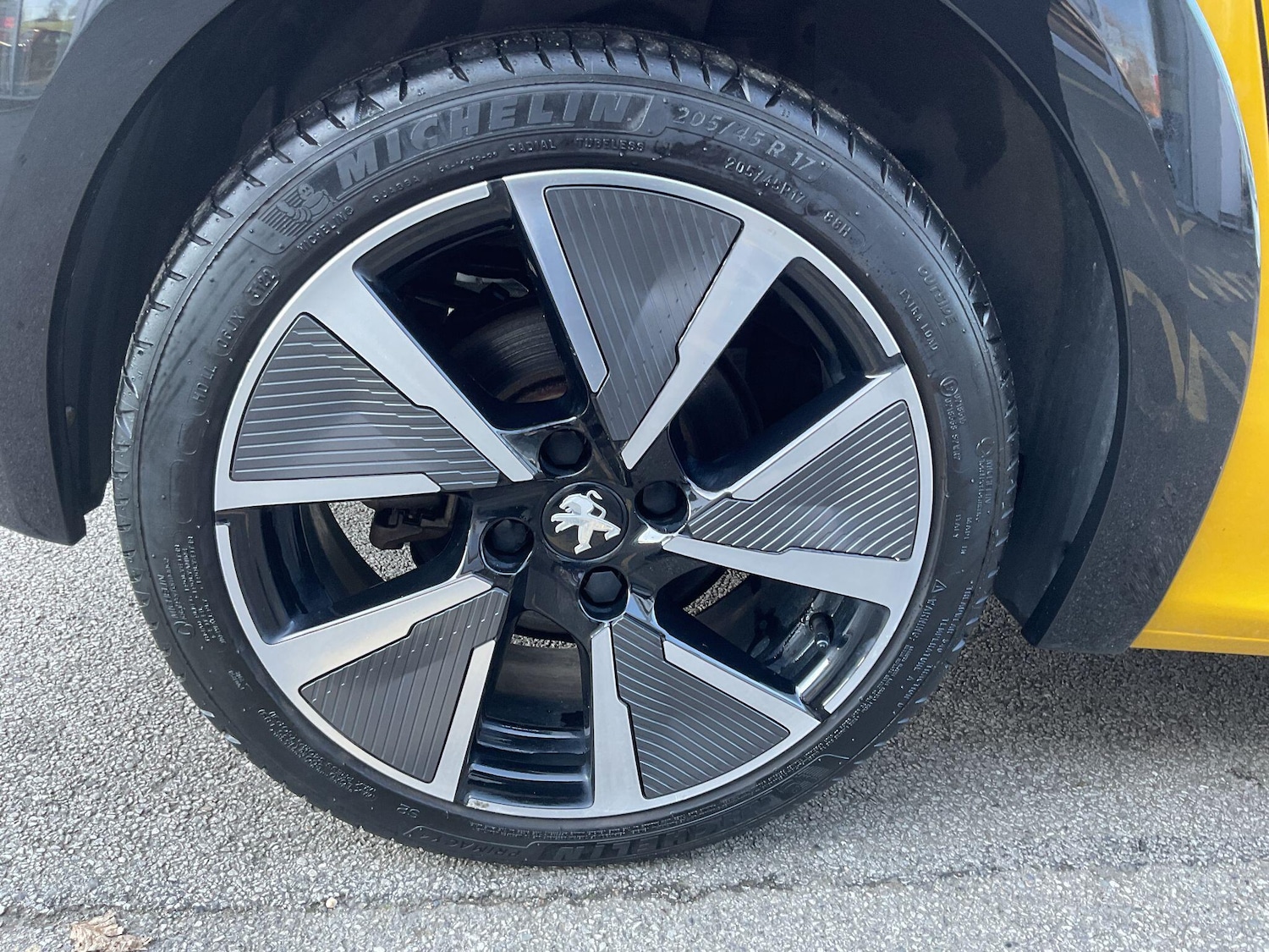 Used Peugeot E-208 2023 for sale - 77769220: Photo 9