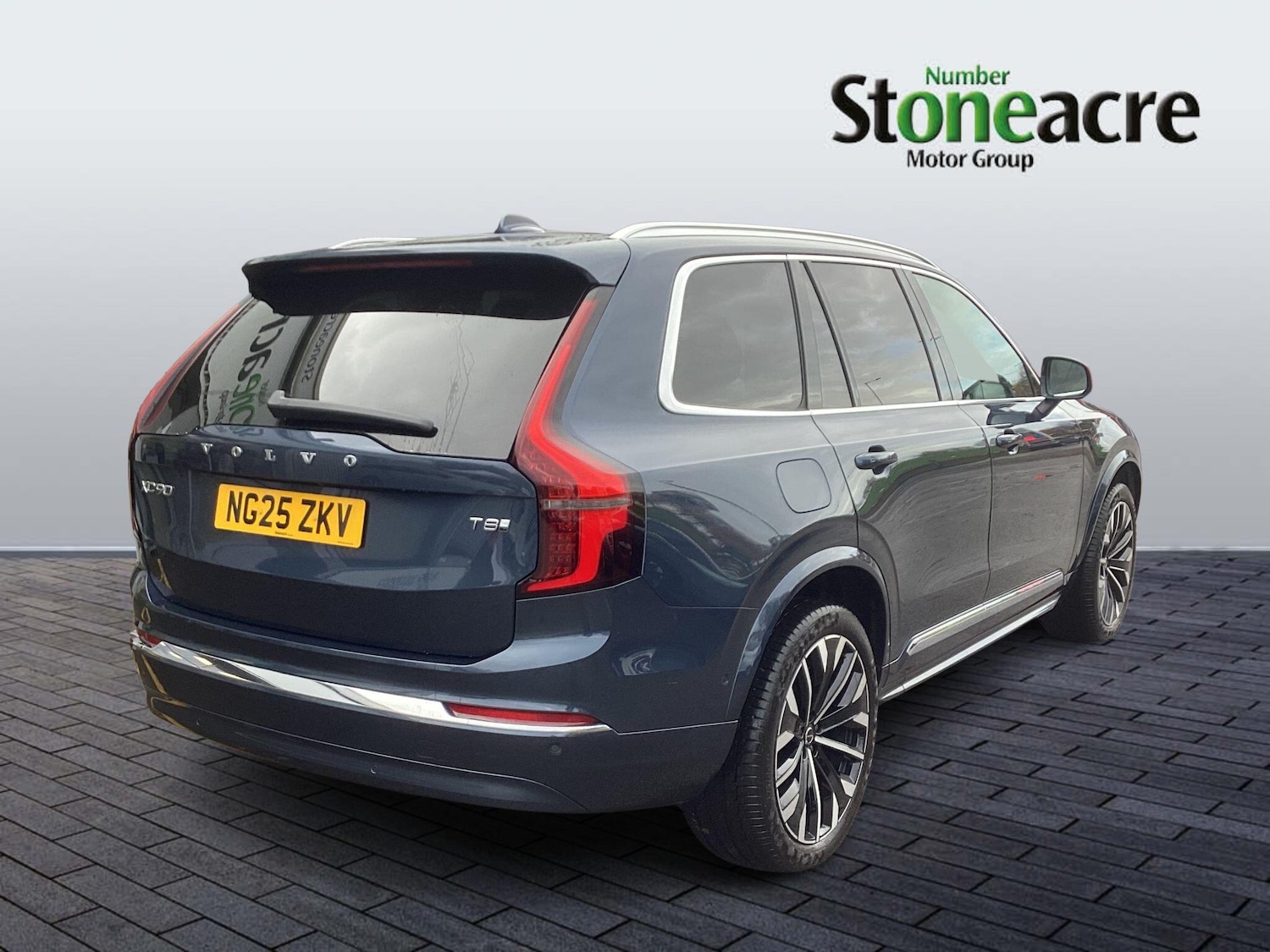 Used Volvo XC90 2025 for sale - 76485357: Photo 11