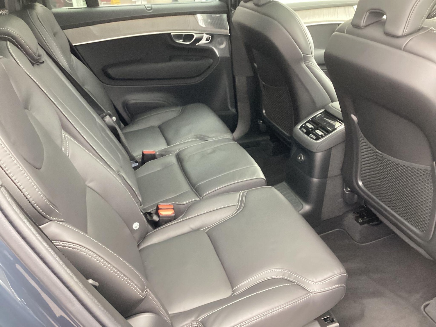 Used Volvo XC90 2025 for sale - 76485357: Photo 14