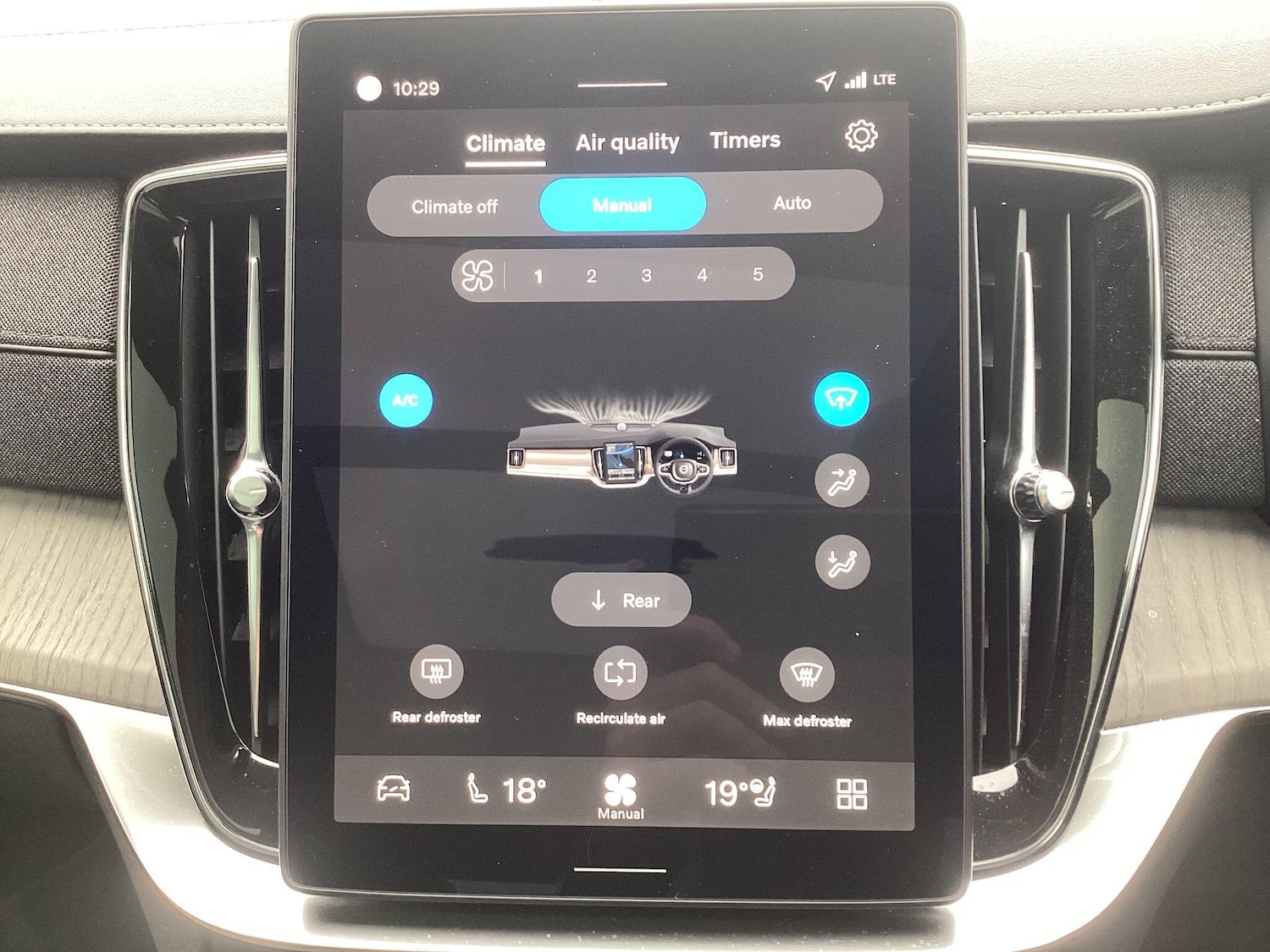 Used Volvo XC90 2025 for sale - 76485357: Photo 25